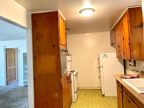 946 Fig Ln, Newman CA  95360-1106 exterior