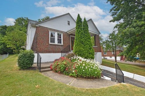 6523 Coleridge Ave, Cincinnati, OH 45213-1934