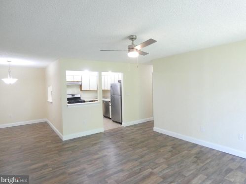 31 Rickard Ct, Lawrence Township NJ  08648-2669 exterior