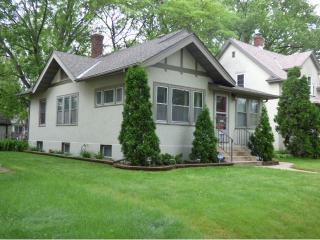 3028 42nd Ave, Minneapolis, MN 55406-2239