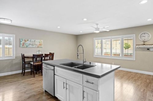 1061 18th St, San Diego CA 92154-1901 exterior