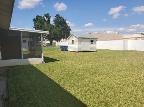 1930 13th St, Winter Haven, FL 33881-1318