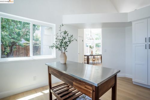 762 Barton Way, Benicia CA  94510-3800 exterior