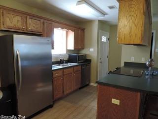 1375 Arapaho Trl, Conway AR  72034-2001 exterior