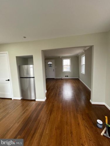 623 Atlantic St, Washington, DC 20032-3738