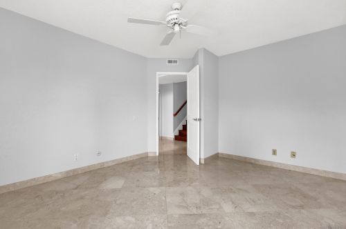 3912 Caminito Del Mar Cv, San Diego CA 92130-2519 exterior