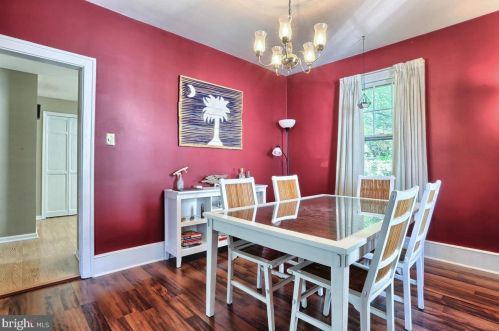 126 Cedar St, Carlisle PA  17013-2201 exterior