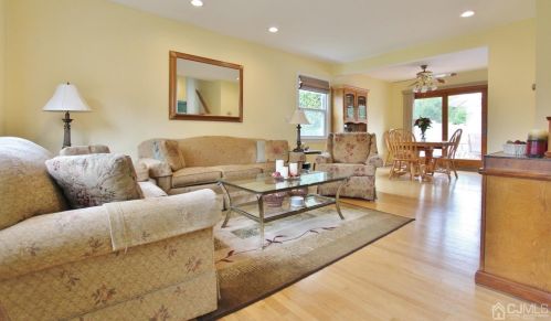 249 Pierce St, South Plainfield NJ  07080-4422 exterior