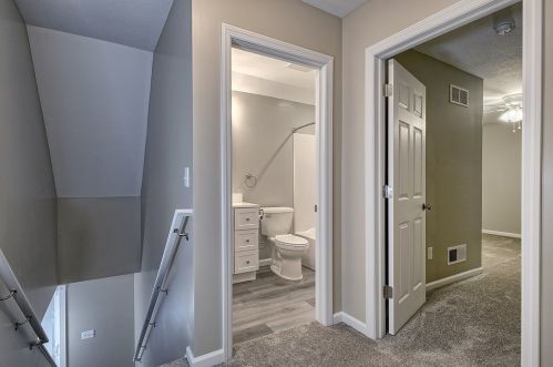 5268 Center Dr, Latrobe PA  15650-2770 exterior