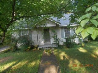 622 Fairview Ave, Murfreesboro TN  37130-2736 exterior