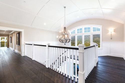 655 Hillcrest Ave, La Canada CA  91011-4040 exterior