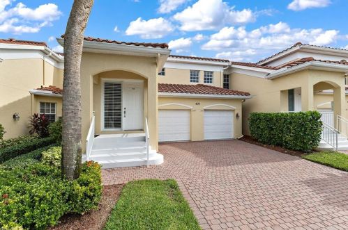 400 Lambiance Cir, Naples FL  34108-6726 exterior