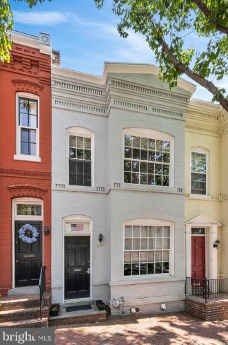 1247 31st St, Washington, DC 20007-3423