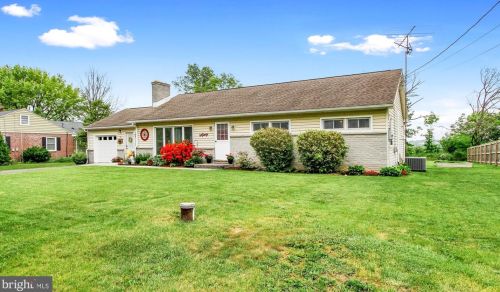 170 Knoxlyn Rd, Gettysburg, PA 17325-7413