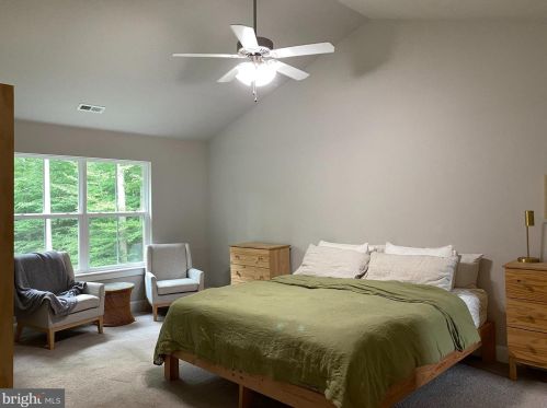 345 Phillips St, Fredericksburg VA  22405-2715 exterior