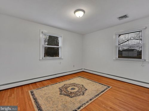 1246 Adams St, Pottstown PA  19464-2402 exterior