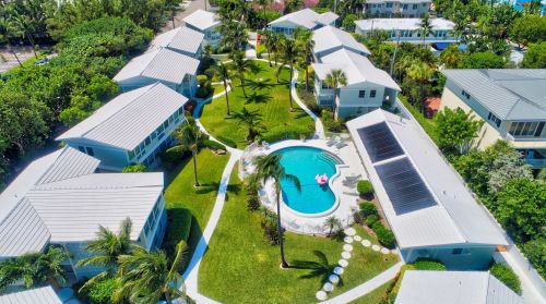 320 Ocean Blvd, Delray Beach FL  33483-6772 exterior