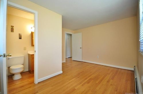 55 Foster Ln, Windsor CT exterior