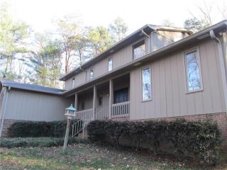 202 Lakeway Dr, Lewisville, NC 27023-9539