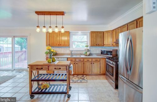 7 Zelley Ave, Trenton NJ  08620-2321 exterior