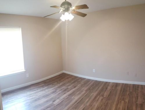 515 Liberty St, Pilot Point TX  76258-4418 exterior