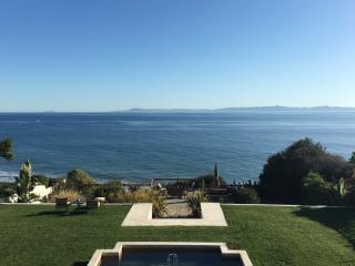 1607 Shoreline Dr, Santa Barbara CA  93109-2023 exterior