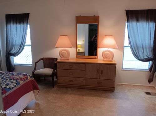 901 Bougainvillea Cir, Sebastian FL  32976-7688 exterior