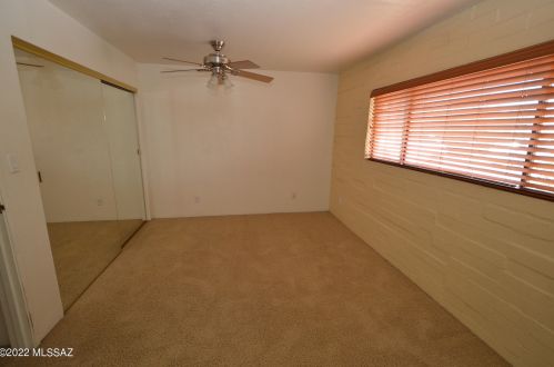 911 Euclid Ave, Tucson AZ  85719-4860 exterior