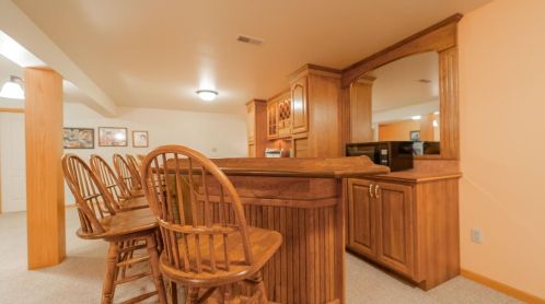 9156 Maple Dr, Dyer IN  46373-9149 exterior