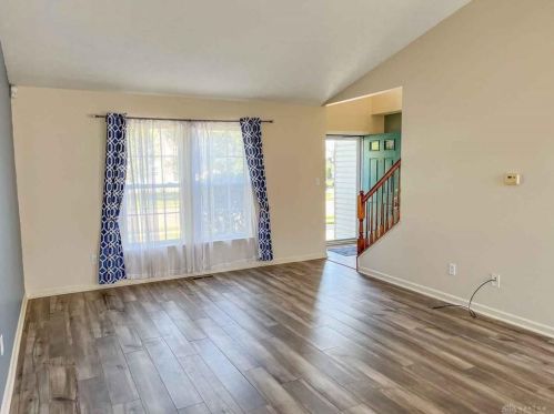 115 Springhouse Dr, Englewood OH  45322-8795 exterior