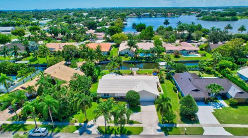 822 35th Ave, Boynton Beach, FL 33435-8511