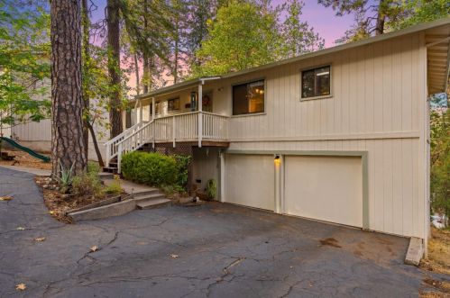 11726 Upper Circle Dr, Grass Valley CA  95949-6666 exterior