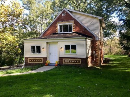 68 Shuster Rd, Gibsonia, PA 15044-7766