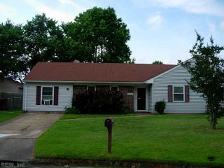 3304 Mornington Dr, Chesapeake, VA 23321-4806
