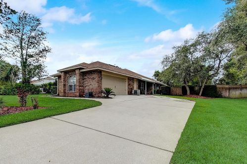 107 Pne Vly Ct, De Bary FL 32713-2302 exterior