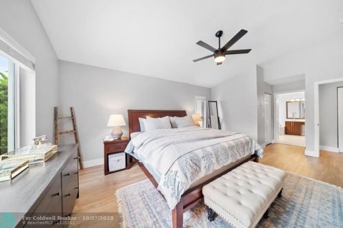 1277 144th Ter, Hollywood FL  33028-2925 exterior