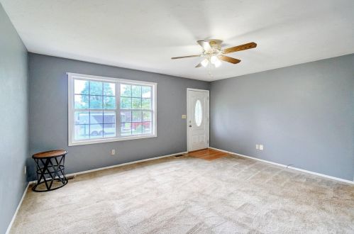 678 Leslie Trce, Washington Court House OH  43160-8737 exterior