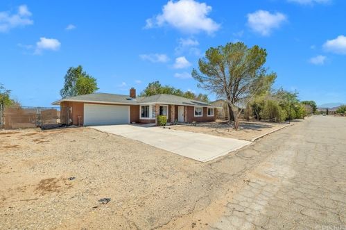 41770 159th St, Lancaster, CA 93535-7056
