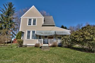 16 Mathewson Ter, Factoryville, PA 18419-2429