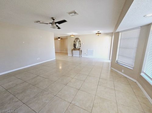 2911 5 Pl, Cape Coral FL  33904-3410 exterior