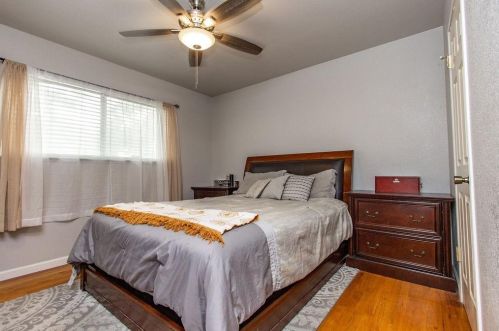 1640 Gulfstream Dr, Modesto CA  95350-2701 exterior