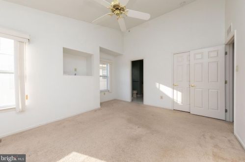 807 Dresher Woods Dr, Dresher PA  19025-1528 exterior