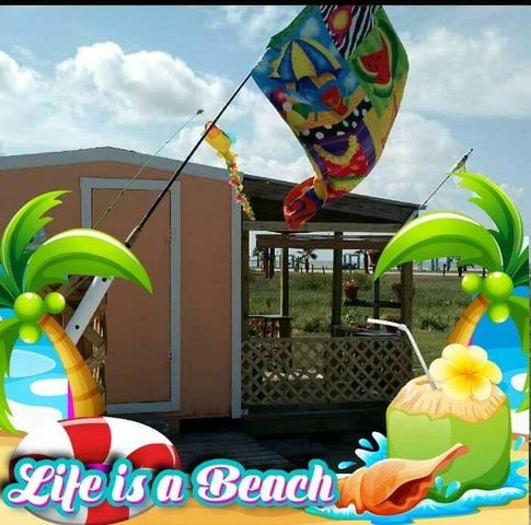 1045 Ocean Dr, Green Lake, TX 77979-6217