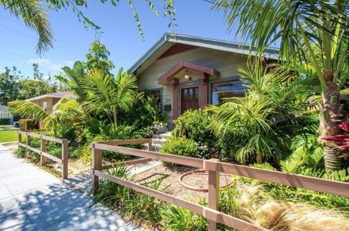 3511 3rd St, Long Beach, CA 90814-2710