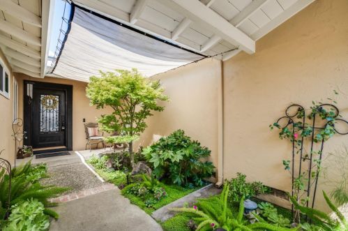 5335 Brenda Ave, San Jose CA  95124-5749 exterior