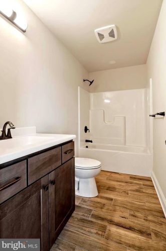 131 Orchard Grove Dr, Camden-Wy DE  19934-4909 exterior