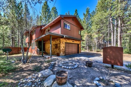 1544 Miztec St, South Lake Tahoe, CA 96150-4780