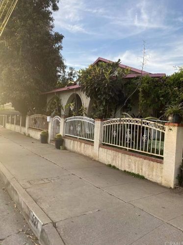524 Mission Rd, San Gabriel, CA 91776-2827