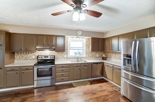 5174 Washington Waterloo Rd, Washington Ch OH  43160-8719 exterior