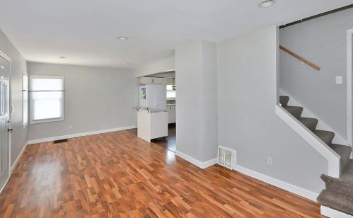 1045 6th St, Faribault MN  55021-4707 exterior